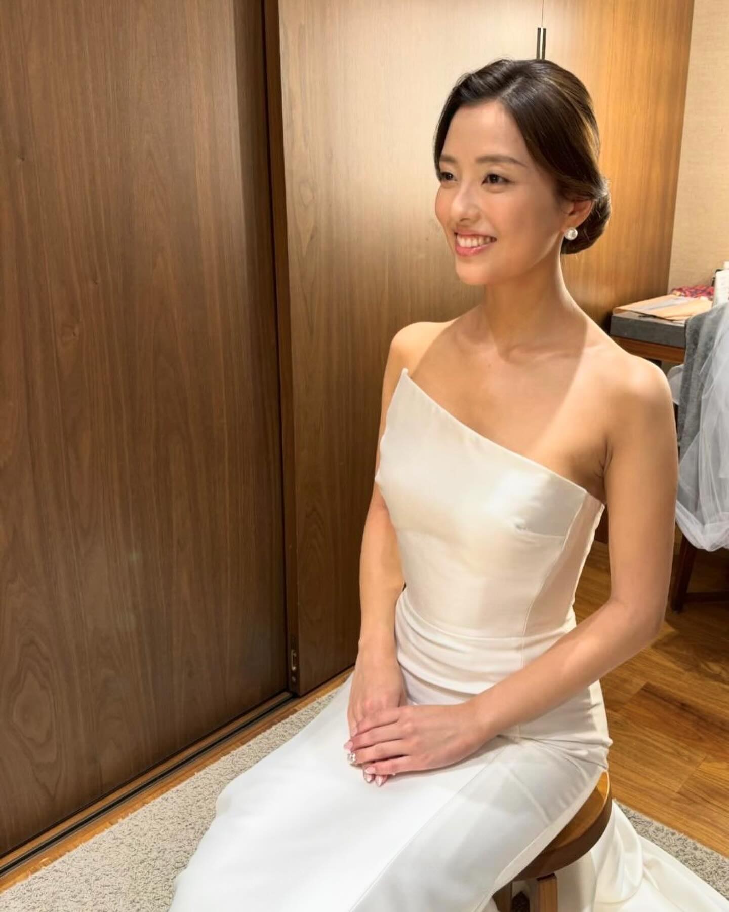 公式】PRONOVIAS「プロノビアス」｜東京青山のウエディングドレス